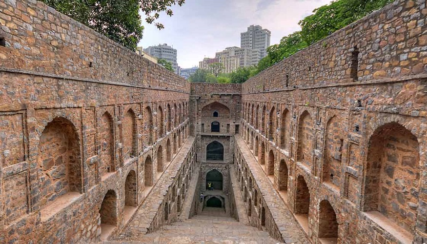 Agrasen Ki Baoli Ugrasen Ki Baoli Connaught Place Delhi KahaJaun agrasen-ki-baoli-ugrasen-ki-baoli-connaught-place-delhi-kahajaun