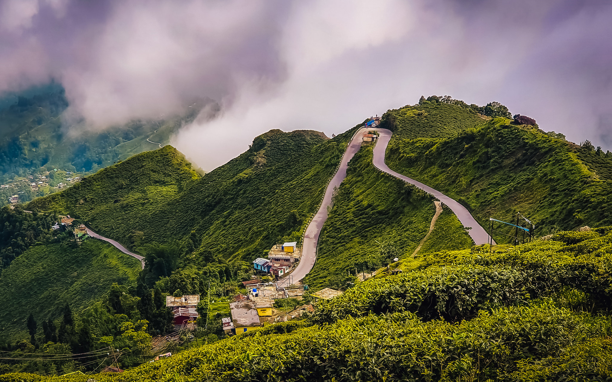 Best Places to Visit in India in June - Darjeeling